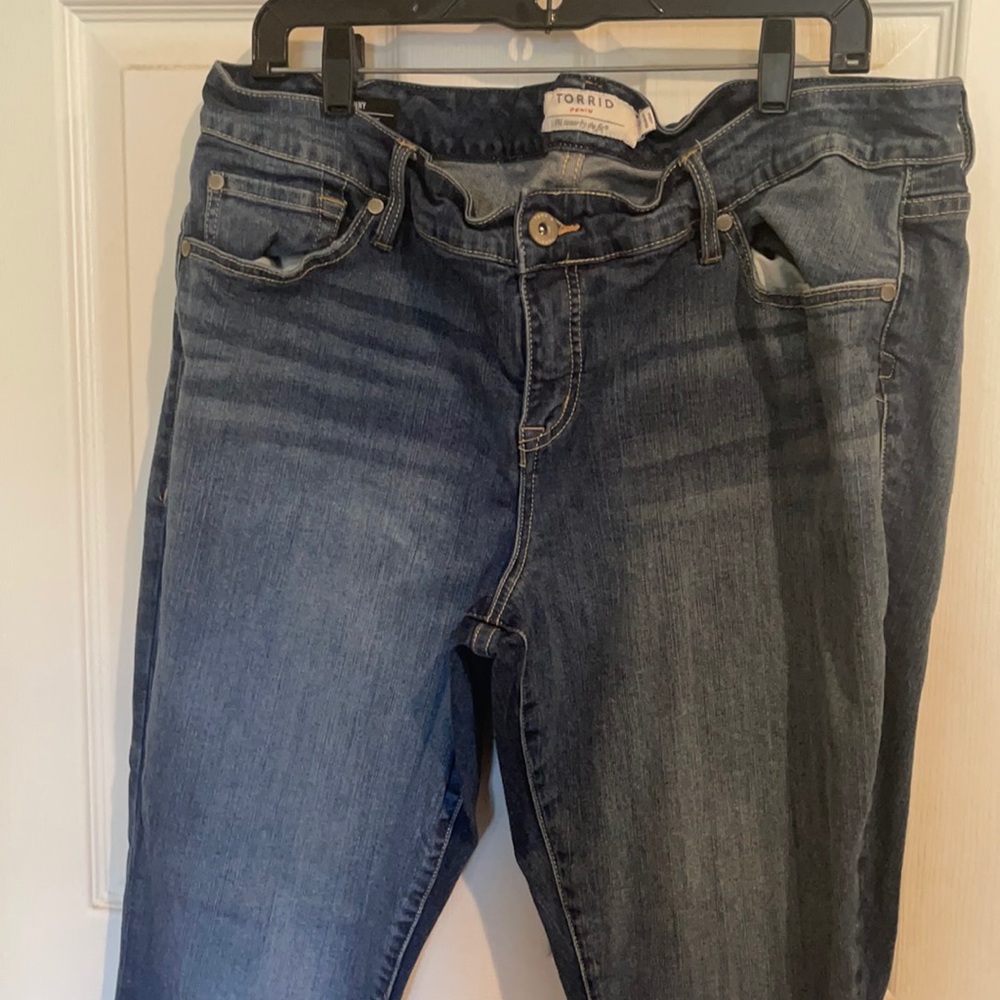 Torrid denim, skinny jeans. Only worn a few times. Very nice stretch.